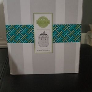 Scentsy Rustic Pumpkin Warmer